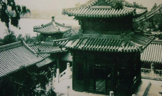 世界最大的古銅亭 寶云閣通高7.55米 重約207噸