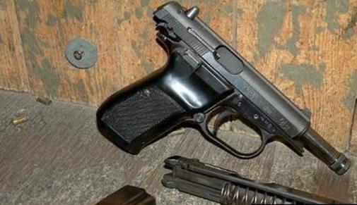 世界十大名手槍排行榜 意大利伯萊塔92F手槍有效射程50米