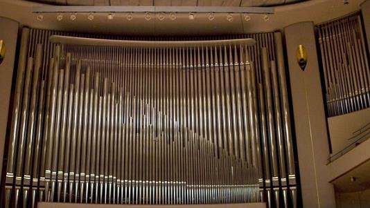 世界上最大的樂器 管風琴有一座房子大