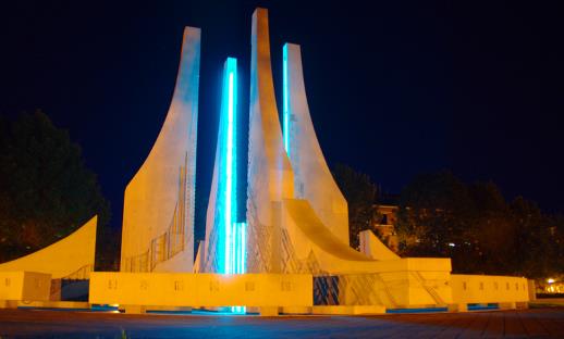 中國留學生最多的美國大學排行榜 加州大學洛杉磯分校國外接受率為23.3%