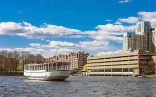 中國留學生最多的美國大學排行榜 加州大學洛杉磯分校國外接受率為23.3%