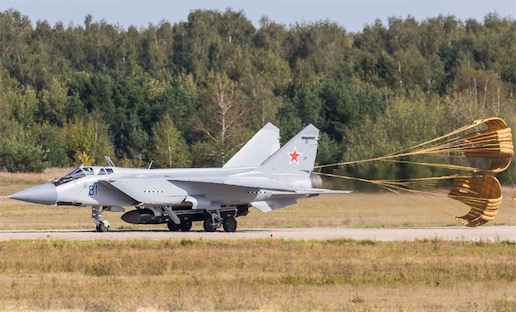 飛得最快的戰(zhàn)斗機(jī) 米格-31戰(zhàn)斗機(jī)最大平飛速度為2980千米/小時(shí)