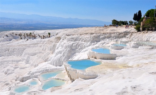 世界上最美的石灰巖 隱藏在云海中的棉花堡