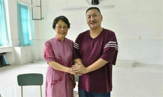 高考最牛釘子戶 梁實(shí)參考23次