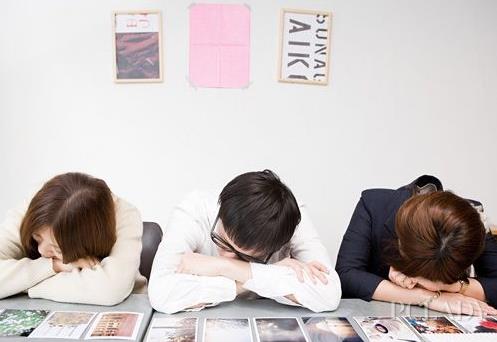 失眠的危害:失眠抑郁患者增多,需要規(guī)范治療