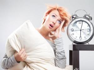 常失眠的女性吃什么好?有助于睡眠吃的食物有哪些