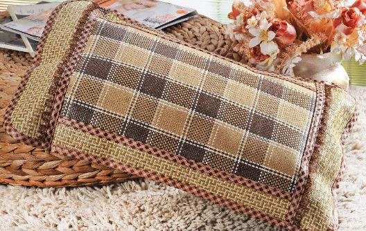 選擇怎樣的枕頭利于睡眠 如何給嬰兒選枕頭 如何保養(yǎng)枕頭