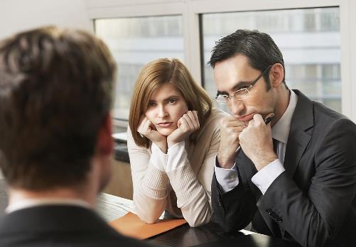 面試時(shí)如何讓自己不怯場(chǎng)