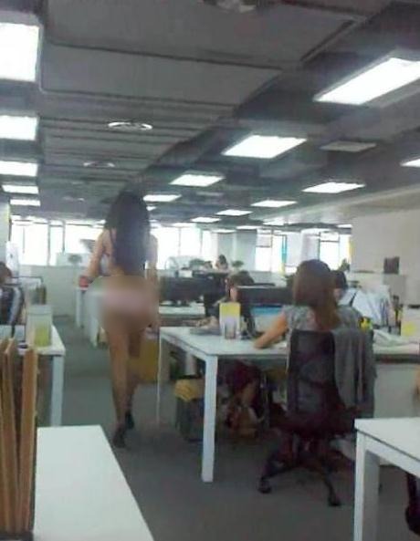 �����ϰ��ă����T�¼�����Ѫ�����ϰ�㱬�t�W�j