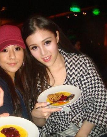 ��ټ÷�����Y�ϼ��DƬ,�_��E���Ը���Ů������ټ÷���������������T