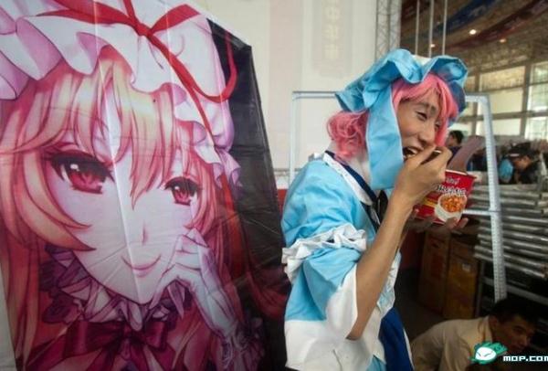 2012��hʮһ�����չ,ŮŮ��߶ȵ��ؼ��������h