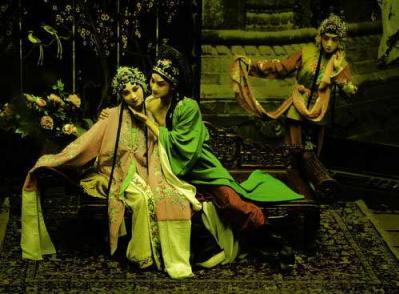 ���P�zӰ���w�����DƬ�걬�Ȼ��ᾩ��,�W���²�:�����ѱ���,���L����