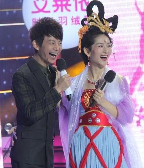 �P�c�x�Ȱ�׃����10���������ͣ��]������ֻ�и��ף��x�Ȱ����϶�