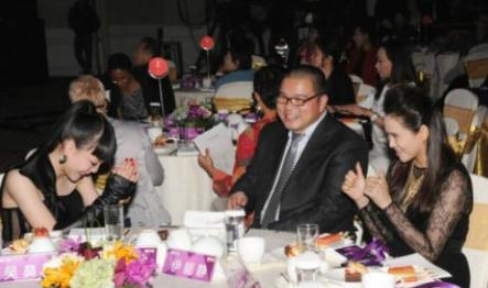 ��Ī���c�����oͬ������Ī��W���{٩��Ц�ȿ�߀�y����(�D)