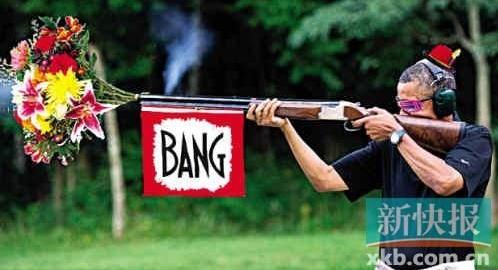 惡搞奧巴馬:美國網友“神PS”惡搞奧巴馬持槍射擊圖片