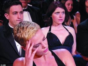 �W˹�������_��������裬�W˹�������˴������ڱ����^�����R�]Ů����