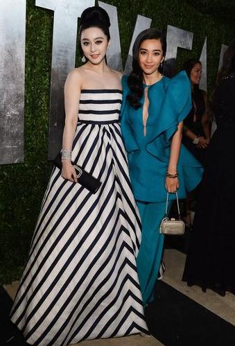 ������������W˹���������²ۣ������߶˺ڹ�PS�Լ����܄e��