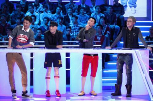 深圳衛(wèi)視《男左女右》嘉賓上下身錯(cuò)位引網(wǎng)友神吐槽