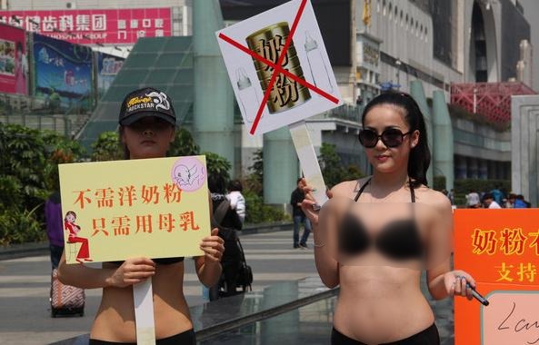 ���ԸбȻ�����Ů�����_���ڰ��e�Ƴ��hĸ��ι�B�냺����ُ���ސ���ĸ���˴�ۡ�