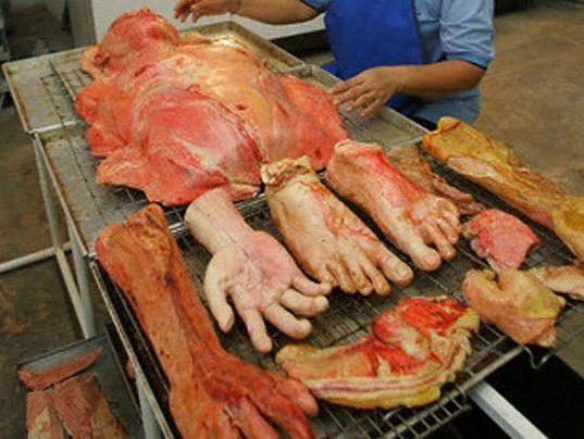 泰國——人體面包餐廳