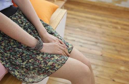 女生穿短裙被投訴是怎么回事 男生投訴女生穿短裙短褲屬性騷擾