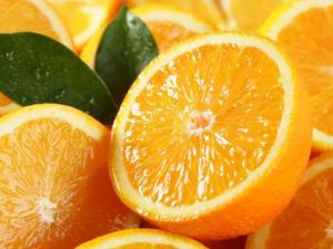 哺乳期吃橙子好嗎?哺乳期吃橙子的做法