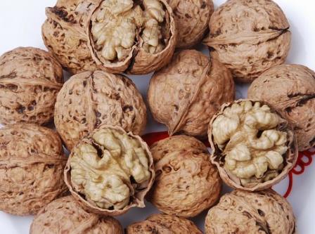 哺乳期能吃核桃嗎?哺乳期吃核桃的做法