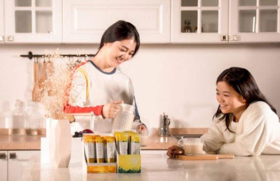 產(chǎn)婦坐月子能喝酒嗎?產(chǎn)婦多久后可以喝酒