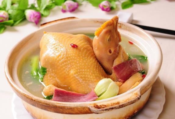 產(chǎn)婦能吃雞肉嗎?坐月子能不能吃雞肉