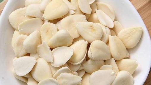 產后難免出現脫發的情況 推薦八種食物幫助產后預防脫發