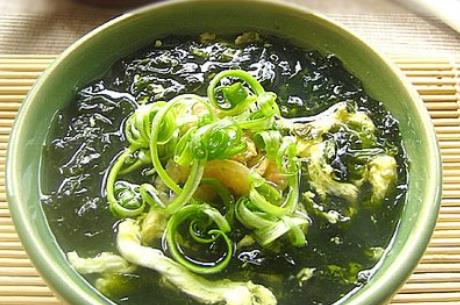 哺乳期間的飲食有哪些要注意的 哺乳期飲食食譜大全