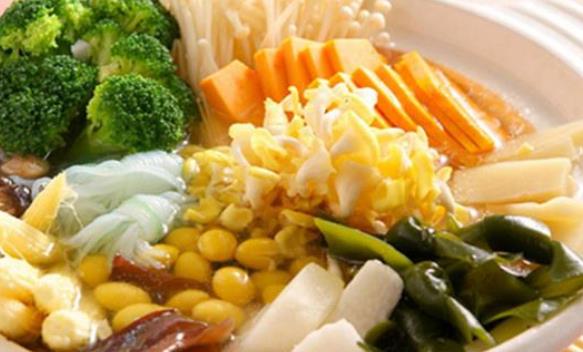 很多人產后患上抑郁癥就非常的慌張 記住這三種食物可以幫助到你