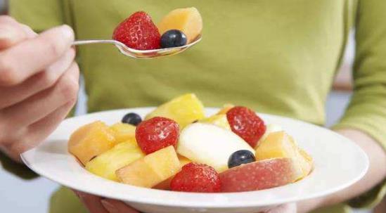 坐月子期間需要更多的營養(yǎng)和照顧 這些不合理的陋習要摒棄