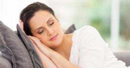 坐月子也是比較容易上火的時期 坐月子四大原則要記好