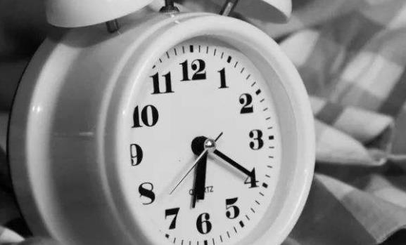 長痤瘡之后一定要控制好自己的飲食 介紹6種長痤瘡忌食