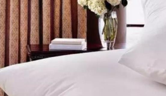 背部痤瘡很容易被忽視 推薦2種預防后背長痘痘的方法