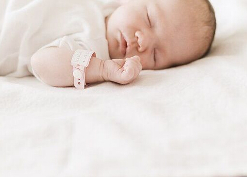 嬰兒枕頭裝什么好?嬰兒枕頭怎么選?