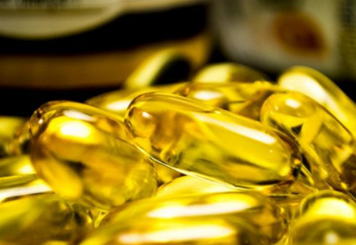 嬰兒什么時(shí)候吃魚(yú)肝油?魚(yú)肝油吃到什么時(shí)候?嬰兒如何科學(xué)補(bǔ)充魚(yú)肝油?