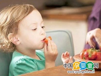 這三類寶寶應該這樣添加輔食,其中最關鍵是嬰幼兒奶粉