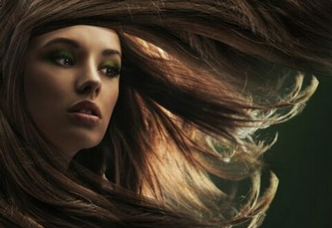 頭發(fā)干枯毛躁怎么辦?頭發(fā)干枯毛躁吃什么好?