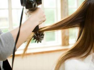 電吹風的正確使用方法-電吹風的保養技巧