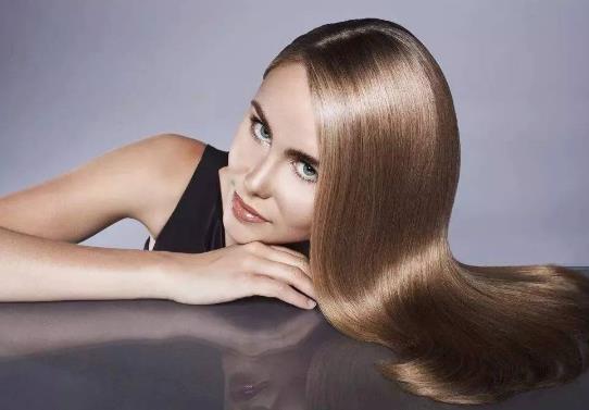 頭發軟化焦了如何補救?頭發軟化過度卷得厲害怎么辦?