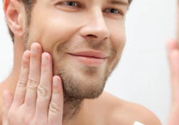 關(guān)于男性自己的護(hù)膚方法 現(xiàn)代美容無關(guān)男女