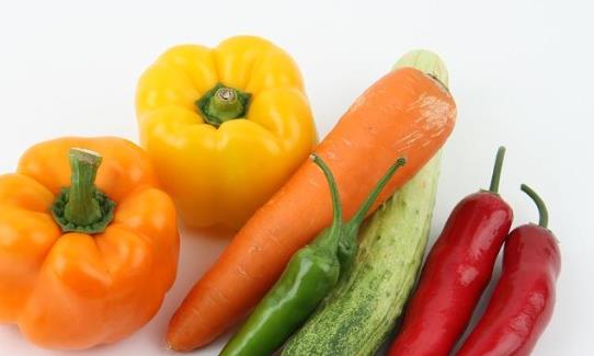 預防脫發(fā)要注意的事情 勤洗發(fā)有益于預防脫發(fā)