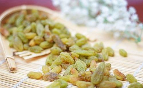 冬季女生應該怎么樣護發 冬季應該吃什么食物能護發