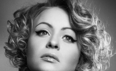 頭發燙染受損之后應該怎么護理 怎么防止頭發干枯毛躁