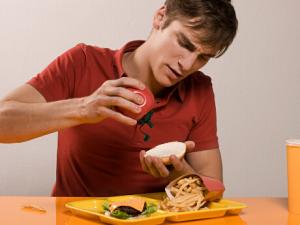 喝酒一定要喝到痛快？男人飲食的誤區