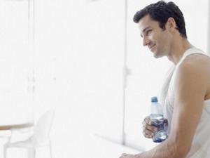 男性多喝水的好處-如何提升精子質量?