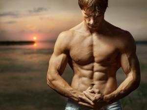 營養美食+健身運動 擁有健美好身材的型男