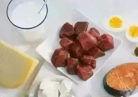 男性頭發(fā)稀少很難看 推薦三種食物吃了能生發(fā)